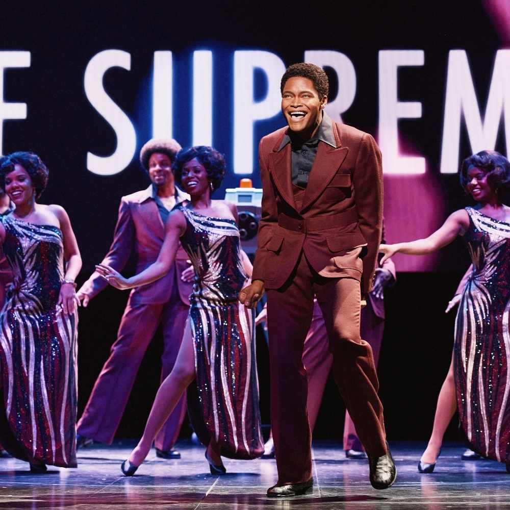 Aint Too Proud Show Image (3)